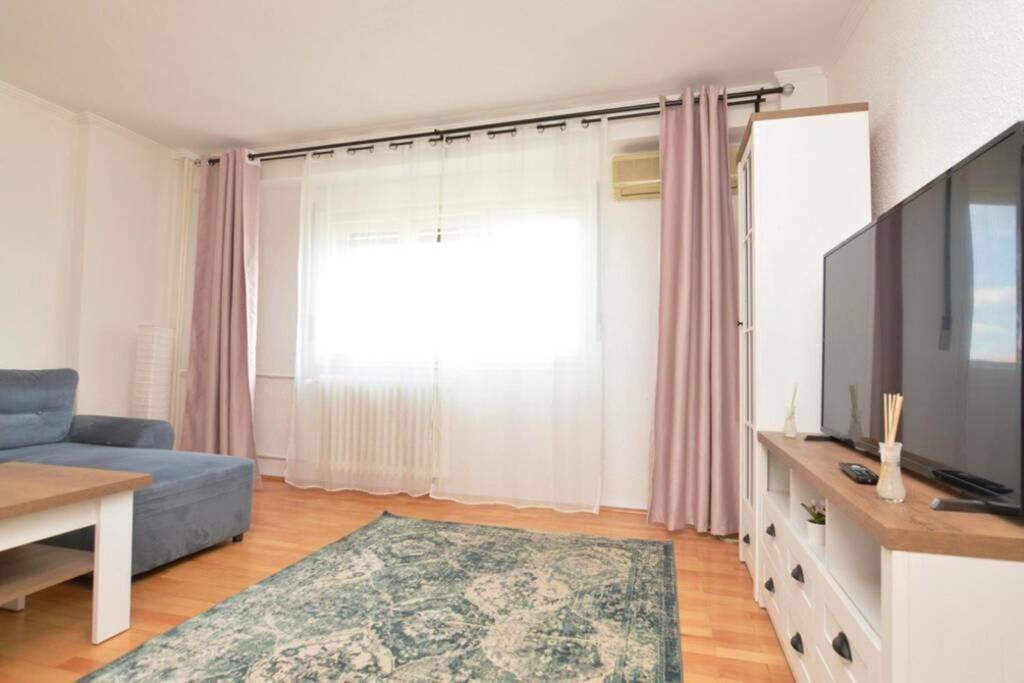 Apartament Ultracentral Piata Unirii Lägenhet Bukarest Exteriör bild